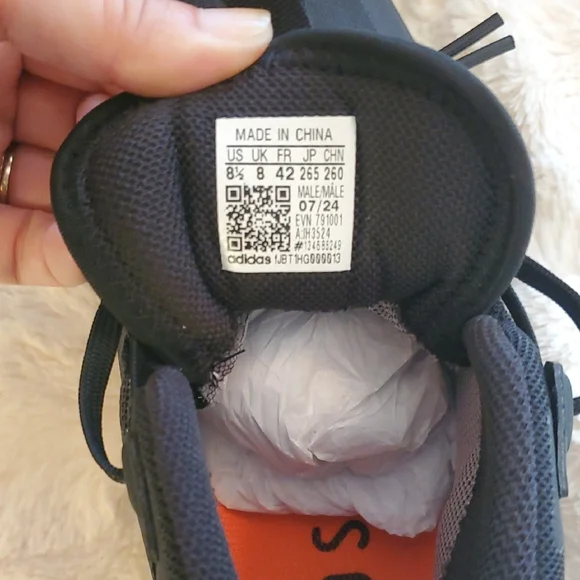 NWT Mens Adidas Terrex Free Hiker 2 GTX Black Hiking Boots Size 8.5 - Picture 7 of 9